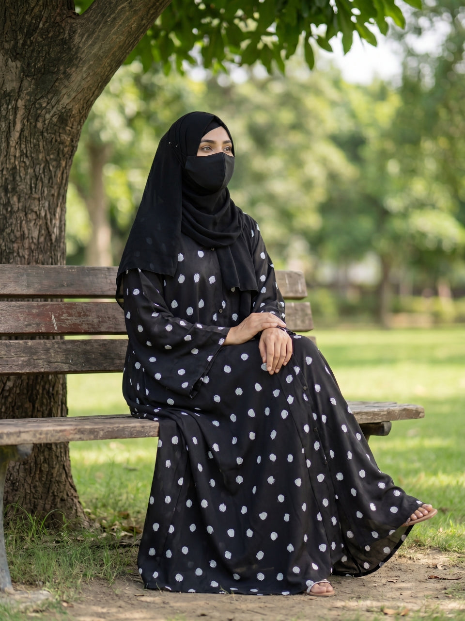 White Dots On Black