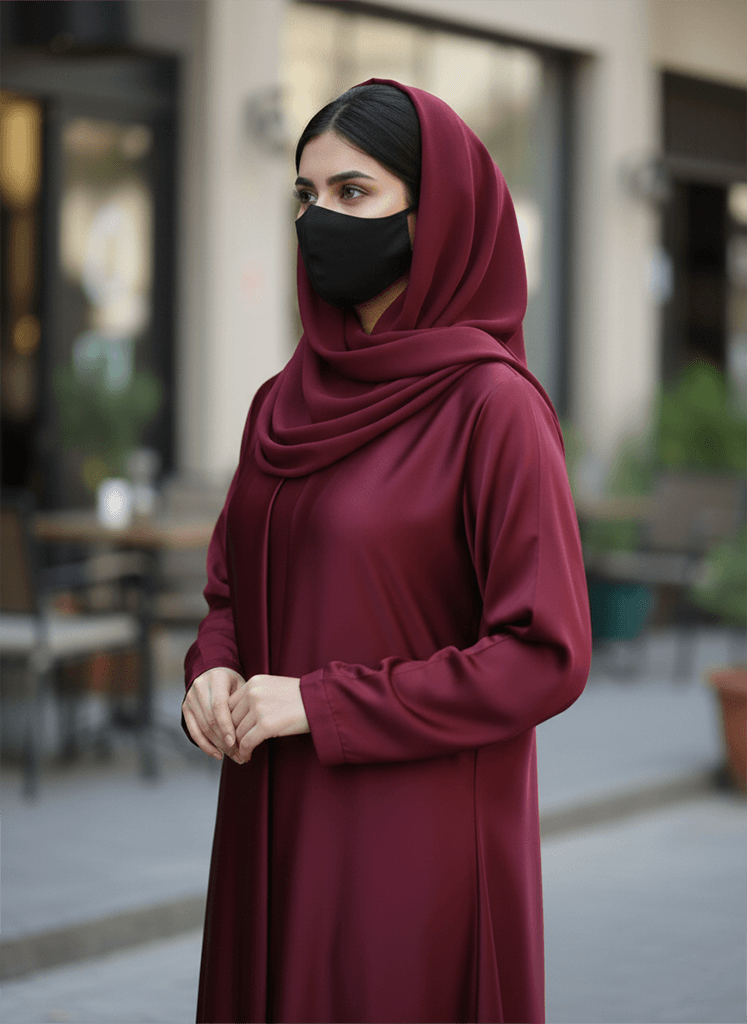 The Royal Maroon Majesty