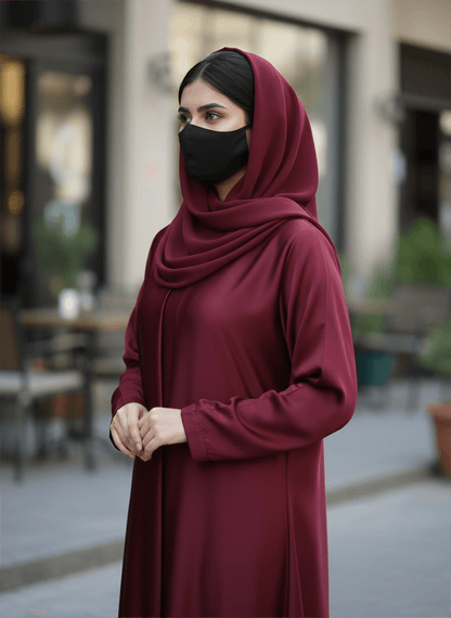 The Royal Maroon Majesty