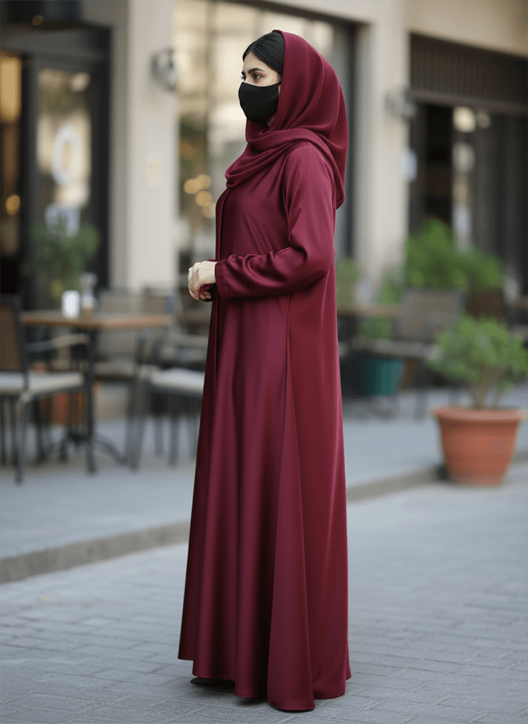 The Royal Maroon Majesty