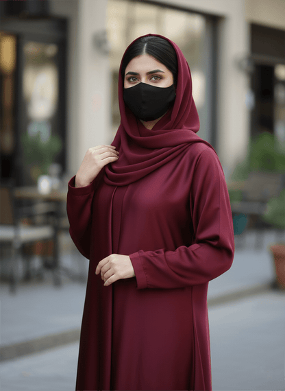 The Royal Maroon Majesty