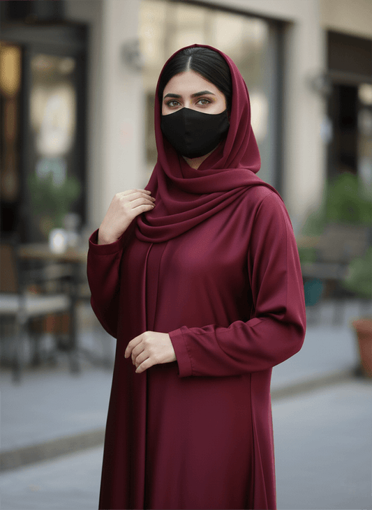 The Royal Maroon Majesty